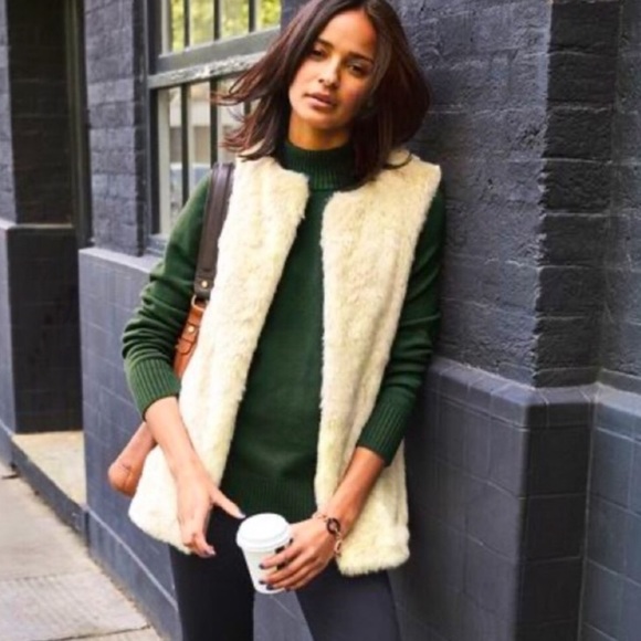 Boden Helston Faux Fur Gilet Cream Size 6